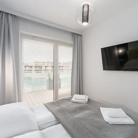 Apartment Faro Polanki Aqua Deluxe 4 Baseny Free Parking